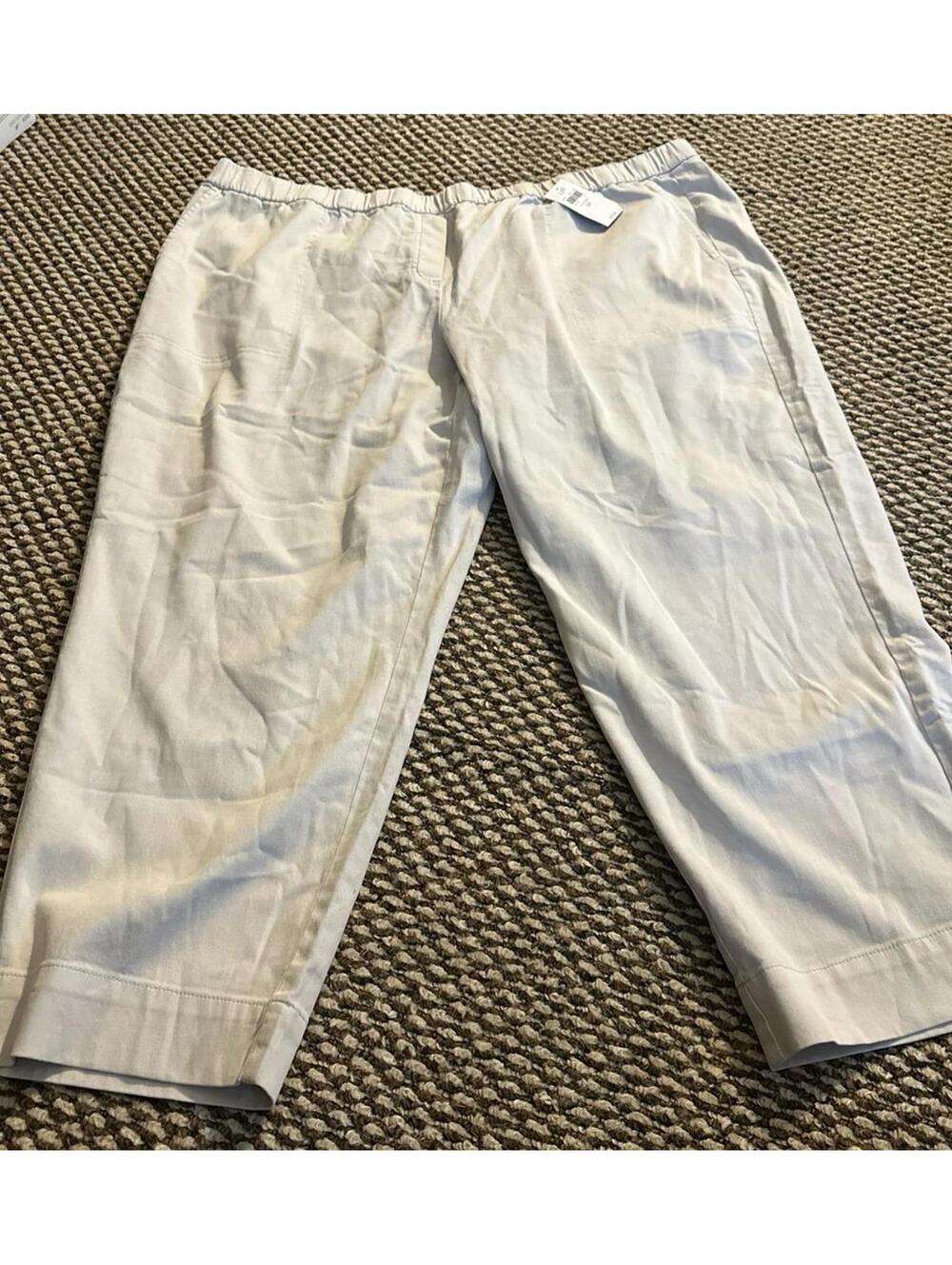 NWT J.Jill Stretchy Light Stone Color  Capri Pants Womens 3XL